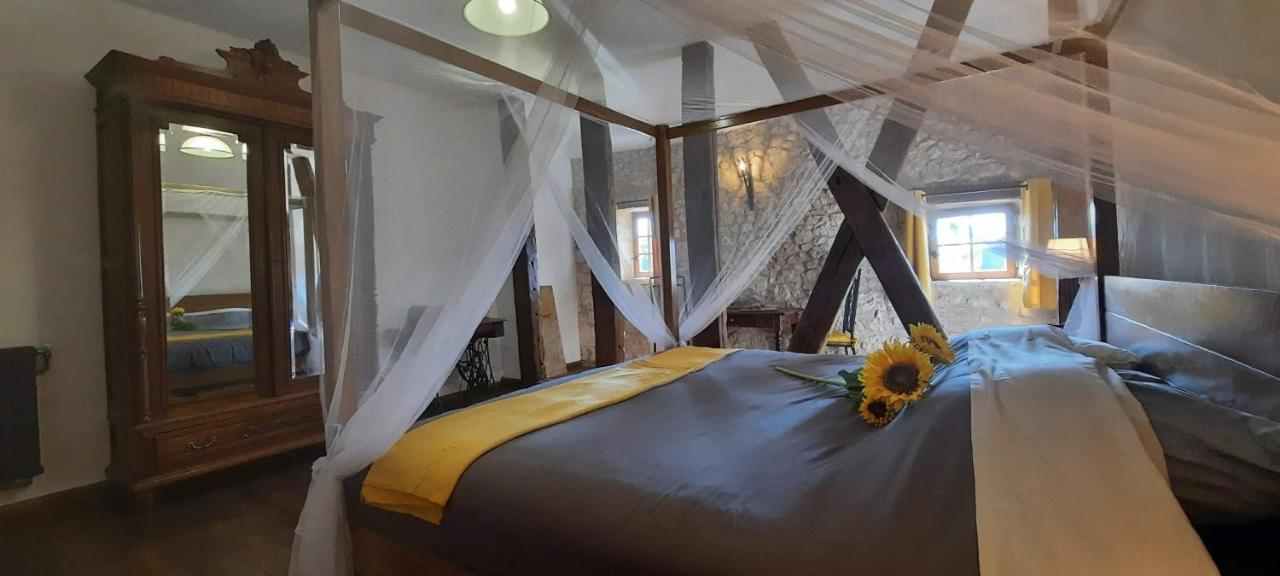Le Fort D'Issigeac Chambres D'Hotes 外观 照片