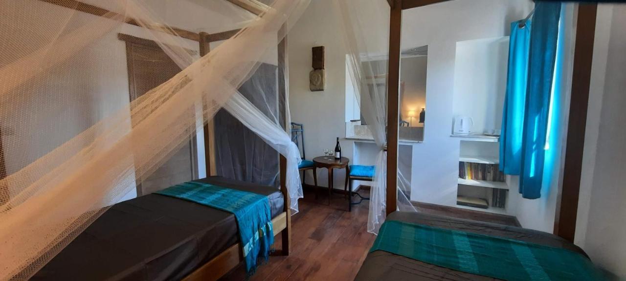 Le Fort D'Issigeac Chambres D'Hotes 外观 照片
